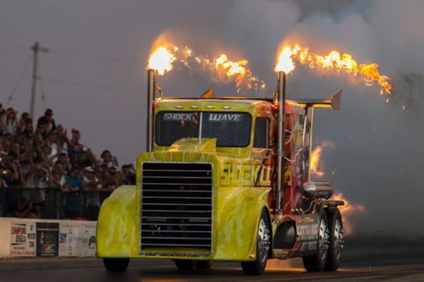 32604